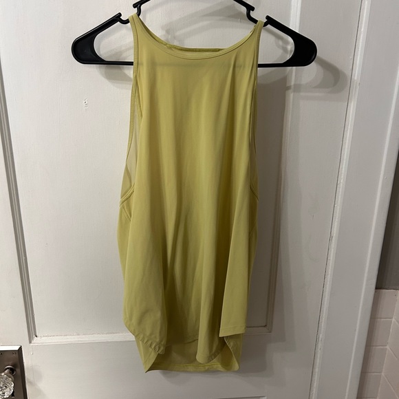 Lululemon Athletica Light Yellow Tank Top - Picture 2 of 6